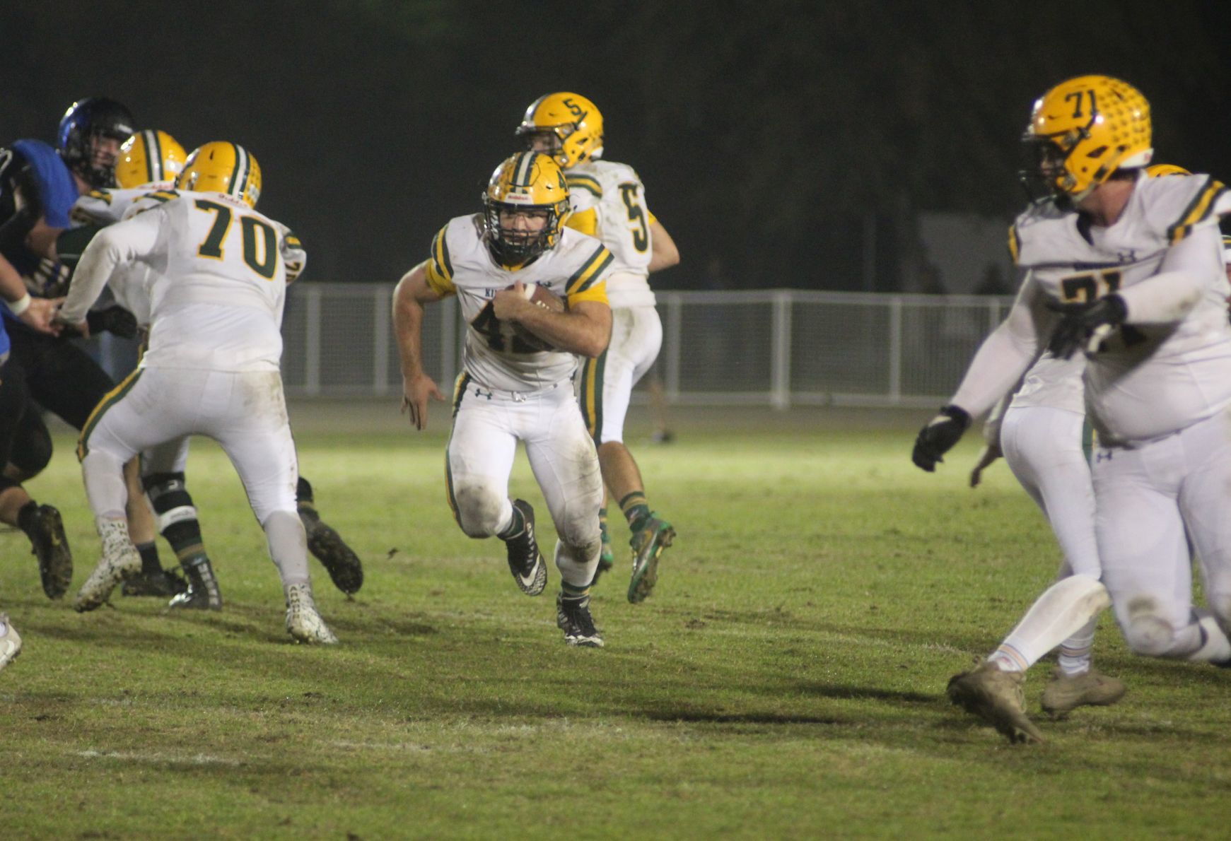 Kingsburg falls to Bakersfield Christian